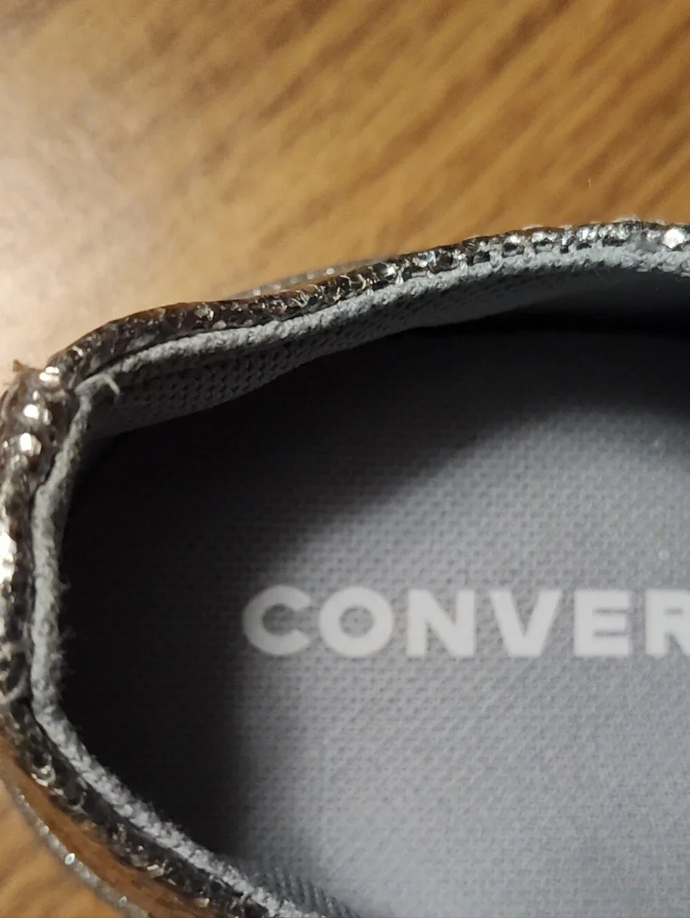 Converse glitter shoes size 13 Kids. Silver Glitter Low-Top Sneakers. EC.